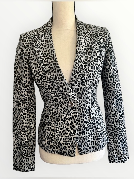 White House Black Market Jackets & Blazers - White House Black Market Leopard Print Blazer